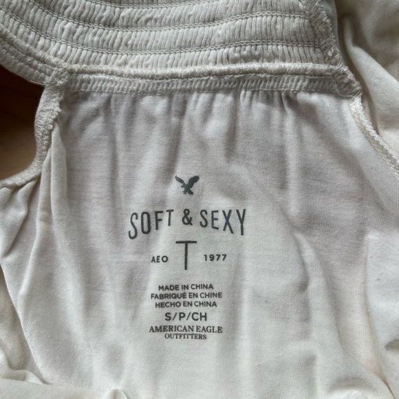 American Eagle - White Off-the Shoulder Flowy Top - Small - Picture 3 of 3